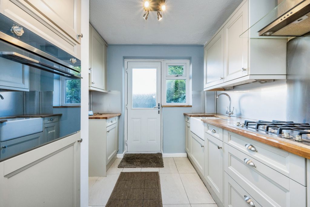 Property photo 2 of 16 Photography