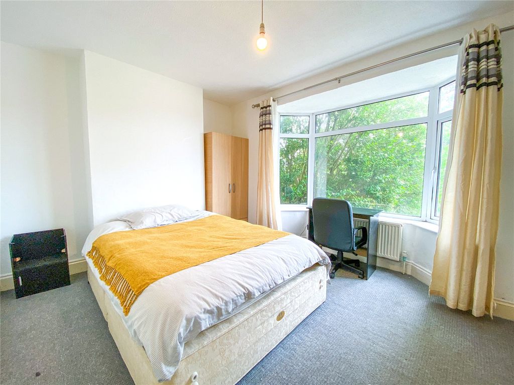 Property photo 2 of 11 Picture No. 06