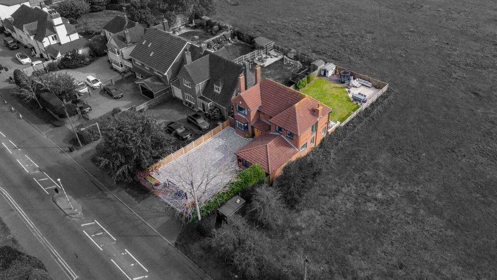 Property photo 1 of 38