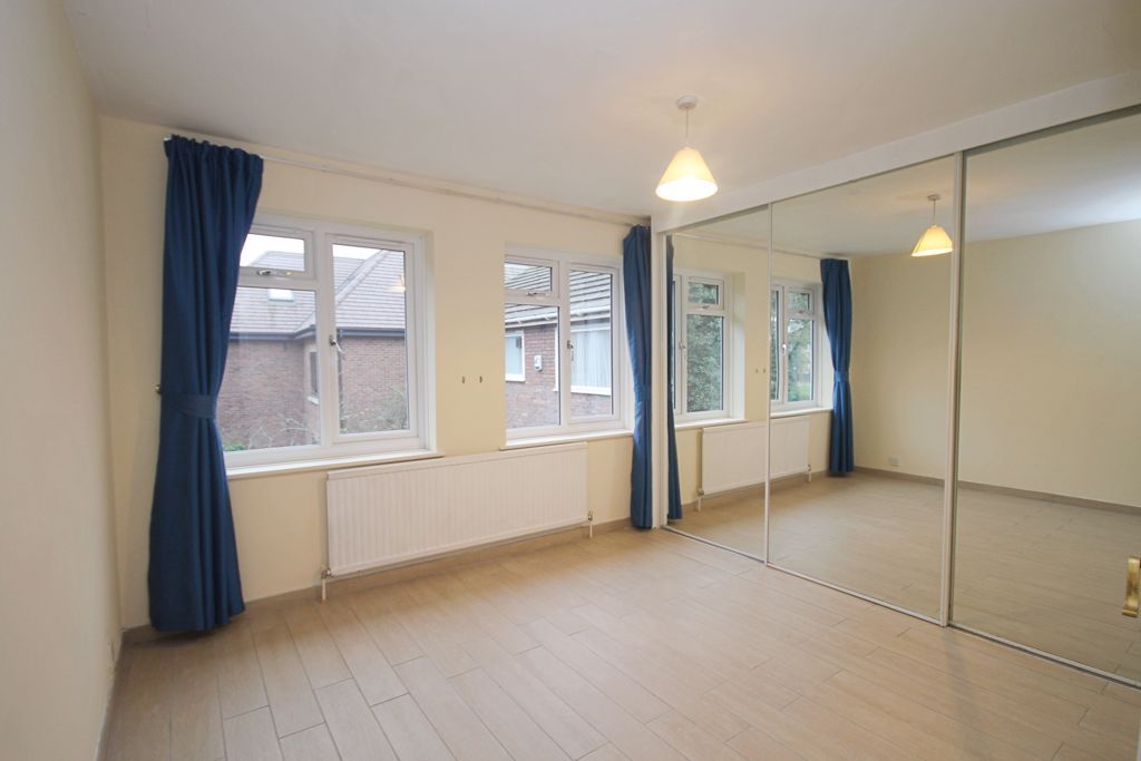 Property photo 2 of 13 Photo 6