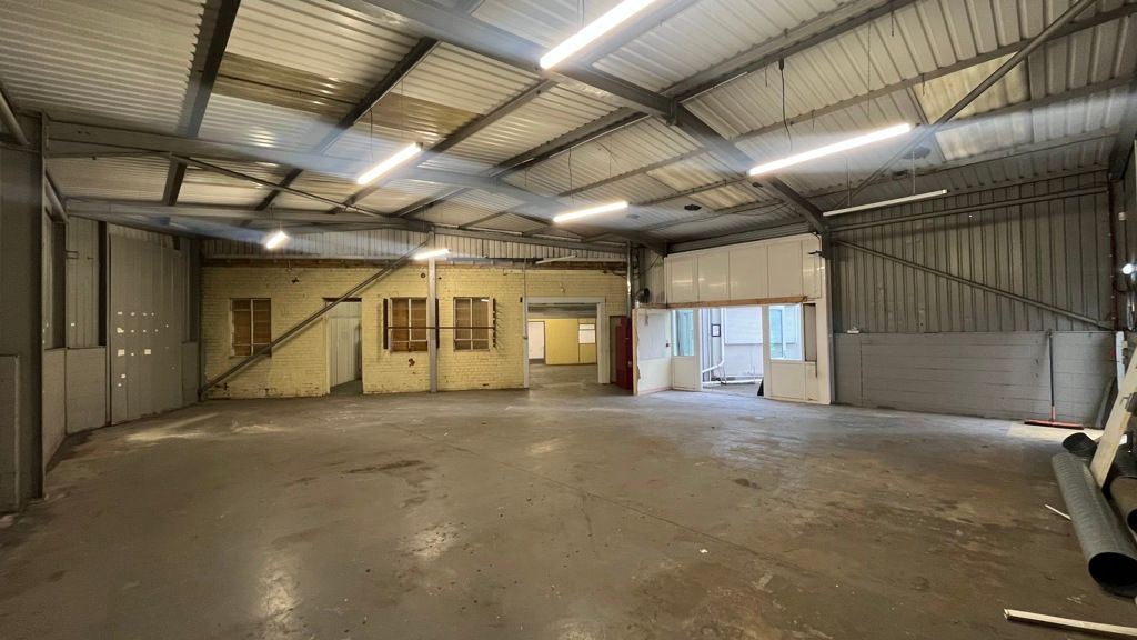 Property photo 3 of 9 Photo 19