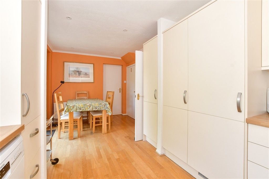 Property photo 3 of 15 Kitchen