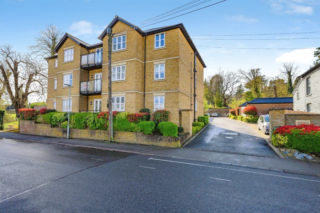 Property photo 1 of 16