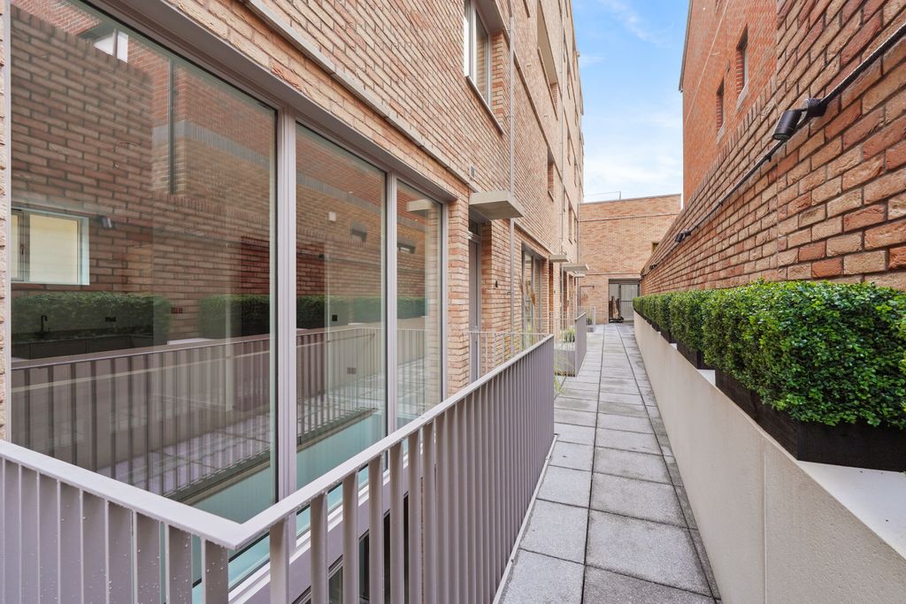 Property photo 1 of 10 Lamb Lane (15).Jpg