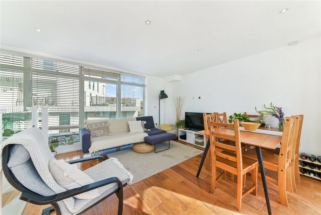 Property photo 1 of 12 Picture No. 32