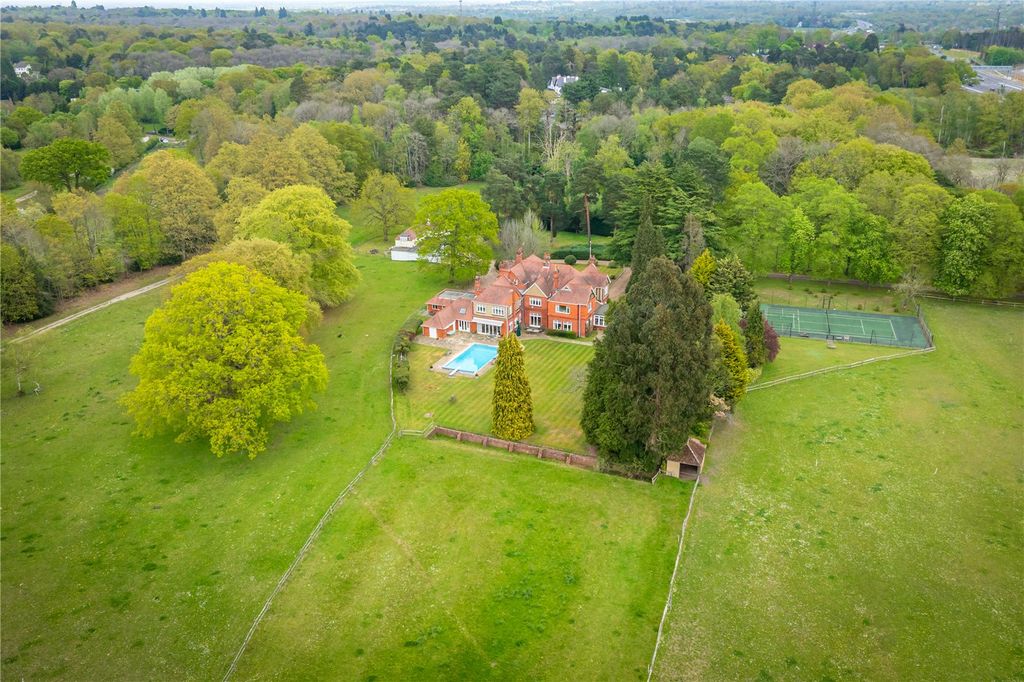Property photo 1 of 29 Aerial