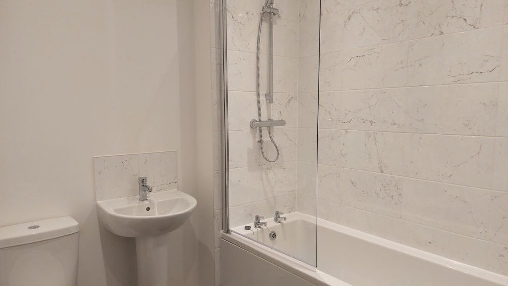 Property photo 2 of 4