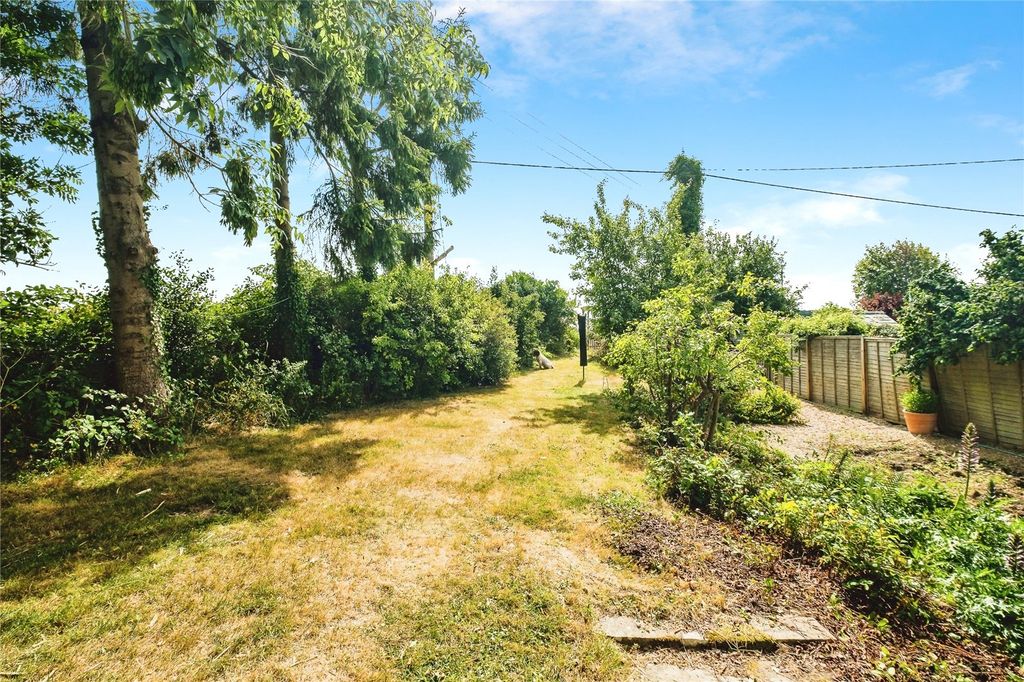 Property photo 3 of 16 Picture No. 13