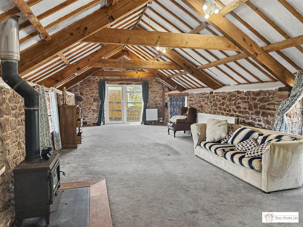 Property photo 2 of 9 2.Jpg