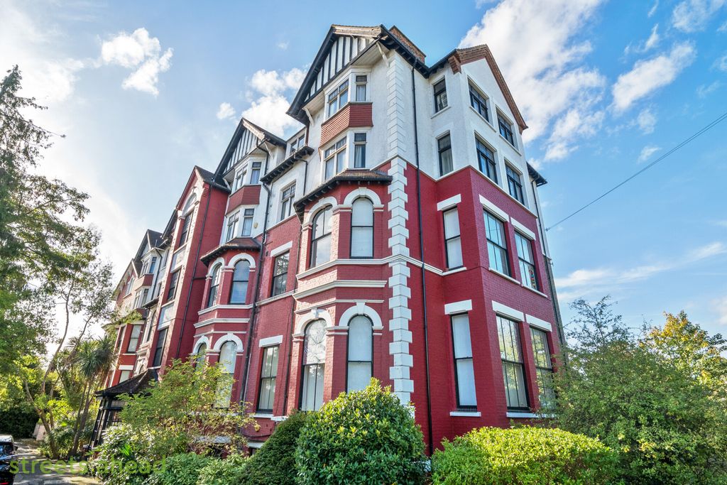 Property photo 1 of 16 9E34F334-03A3-4F8...