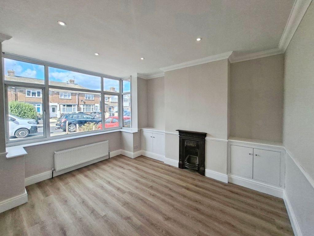 Property photo 2 of 11 Pbox-Img.Jpg