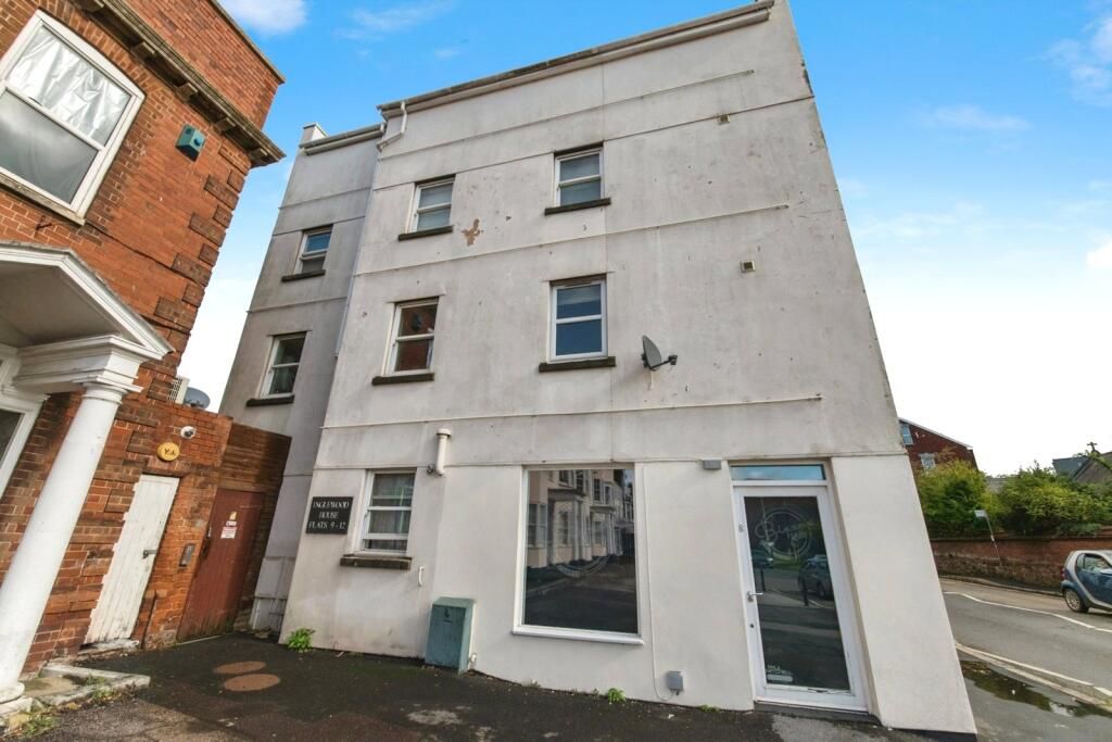 Property photo 1 of 6