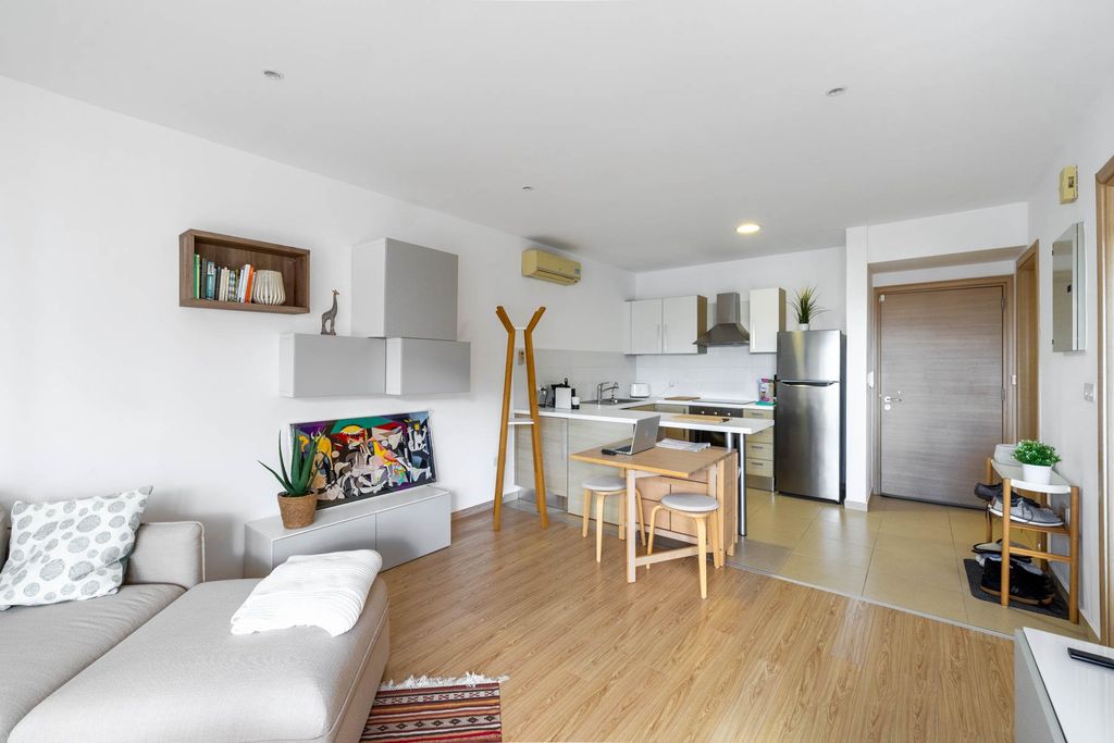 Property photo 3 of 30