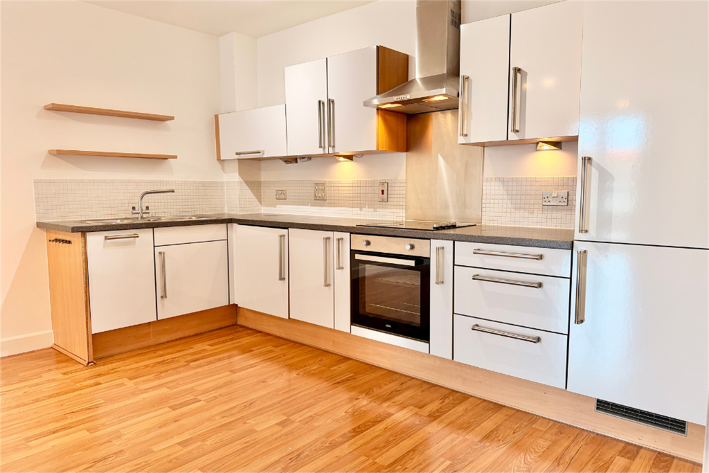 Property photo 3 of 21 Kitchen Area