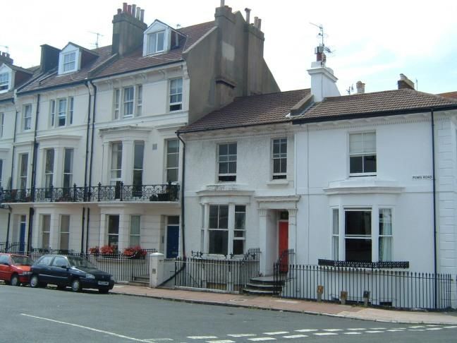 Property photo 1 of 17 Powis Rd 20 Ex.Jpg