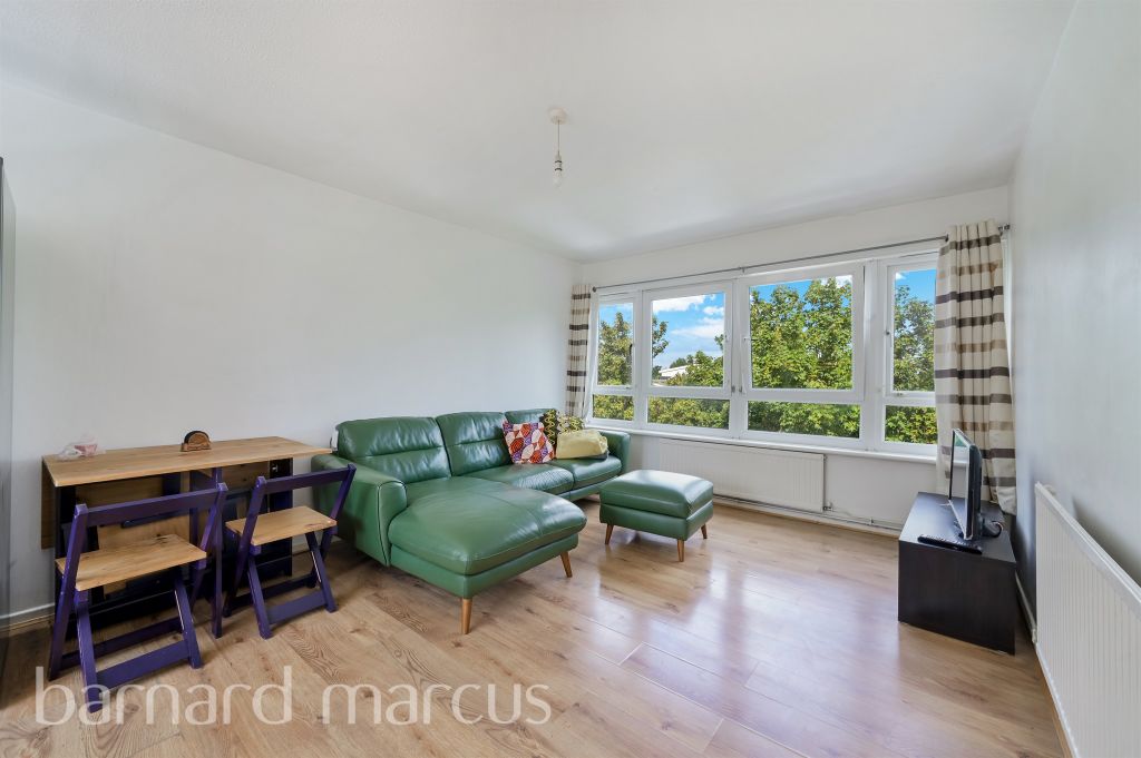 Property photo 3 of 8