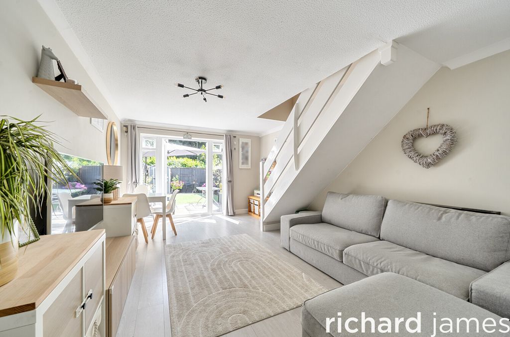 Property photo 3 of 14 87Ae7169071B4068Afd570c9Fd11371E