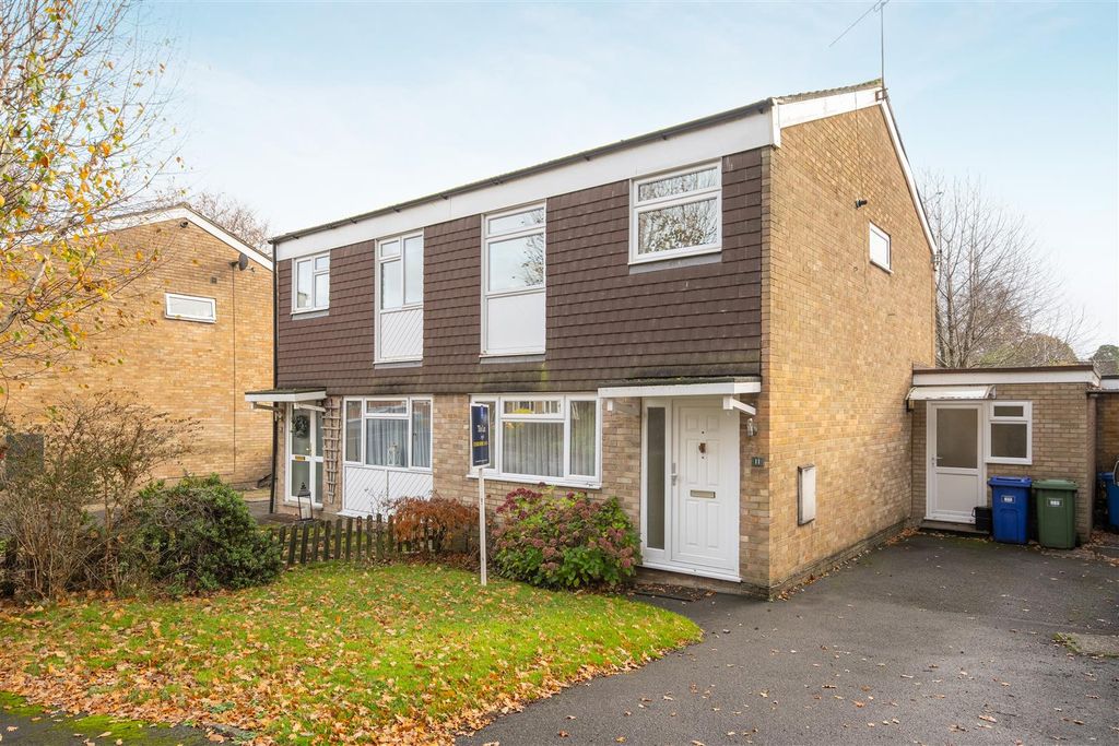 Property photo 1 of 11