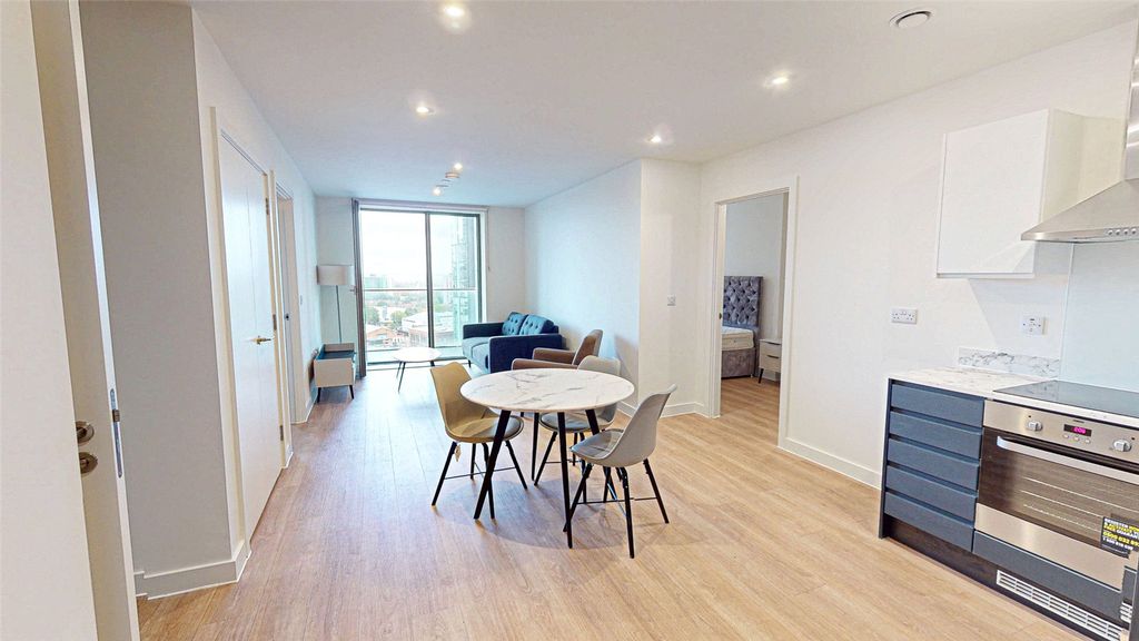 Property photo 1 of 12 Picture No. 02