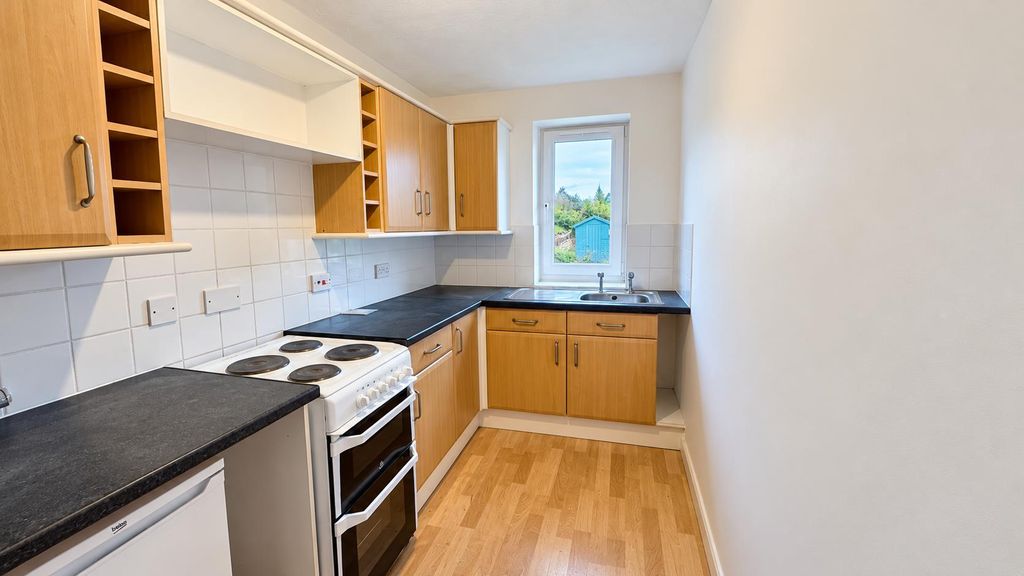 Property photo 3 of 7 2A0c3648-92Ad-4Ca5-8Ed7-5473452Fe16c.Png