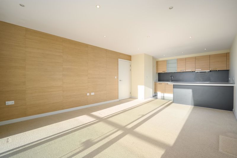 Property photo 2 of 11 Photo 9