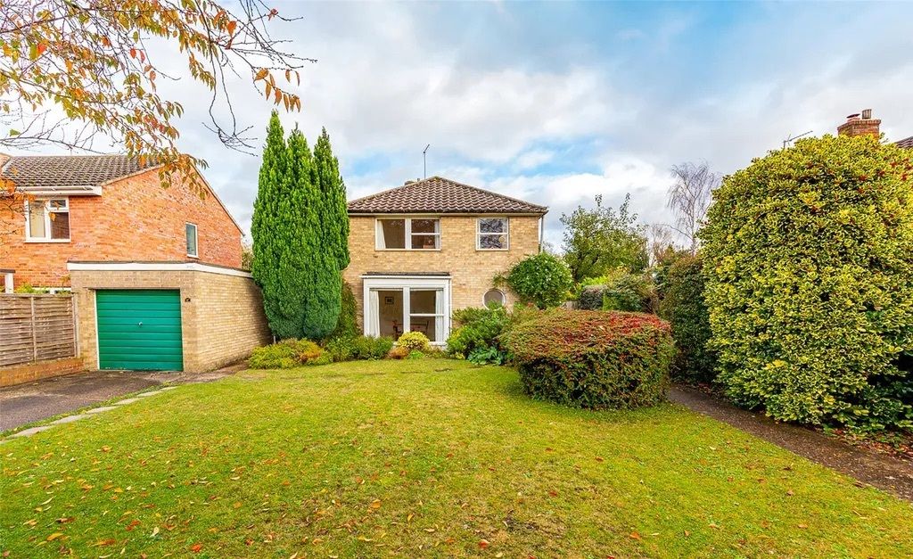 Property photo 1 of 14 4 Bed Detached House To Rent Nightingale Avenue, Cambridge Cb1