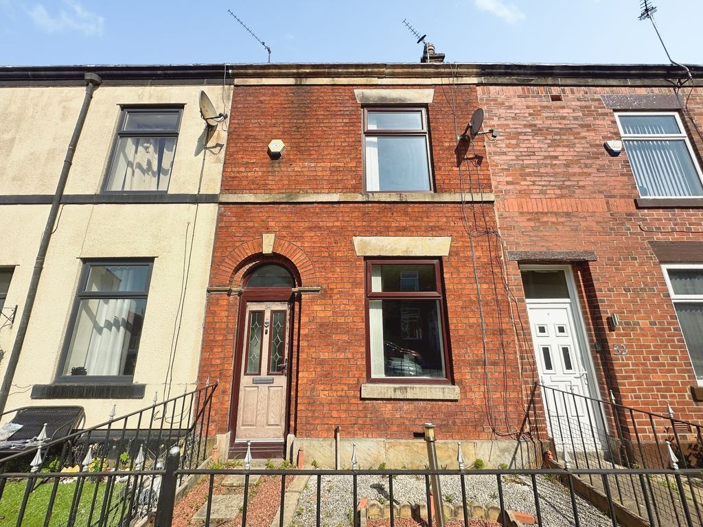 Property photo 1 of 11 External