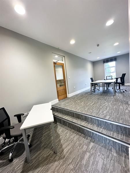 Property photo 2 of 7 Photo 2