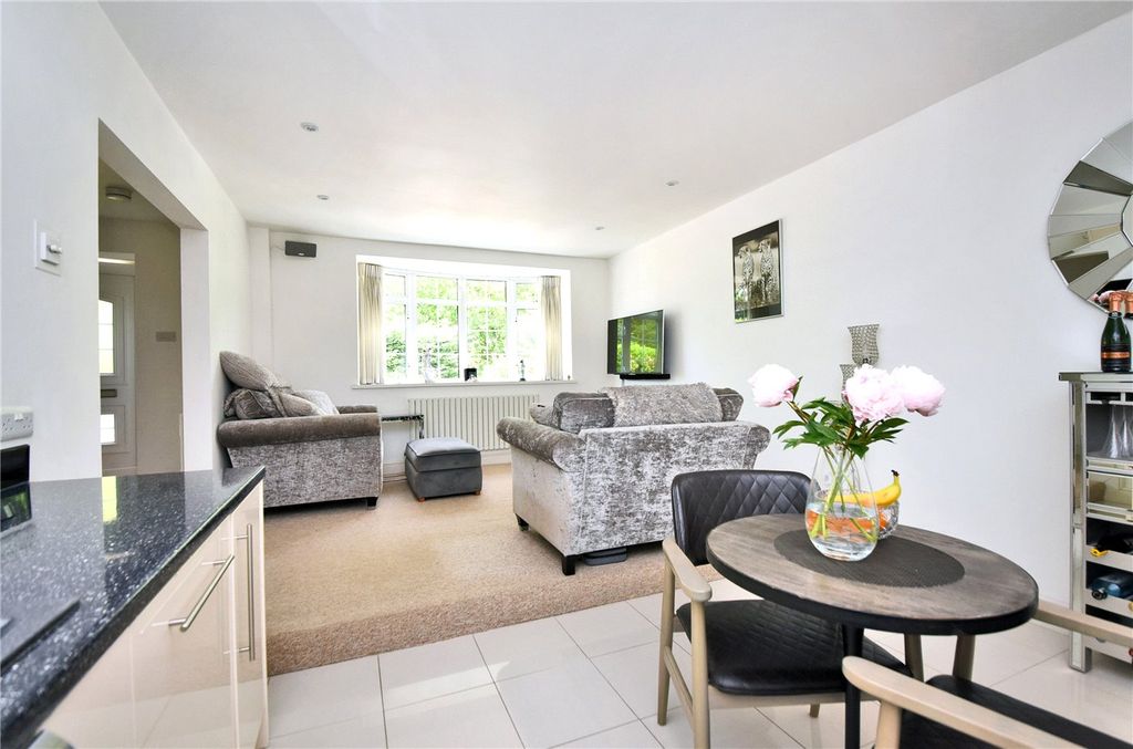 Property photo 2 of 15 Picture No. 03