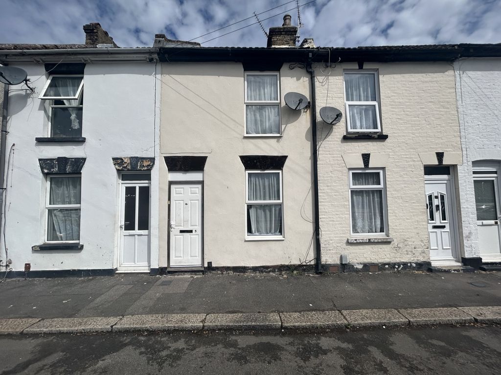 Property photo 1 of 10