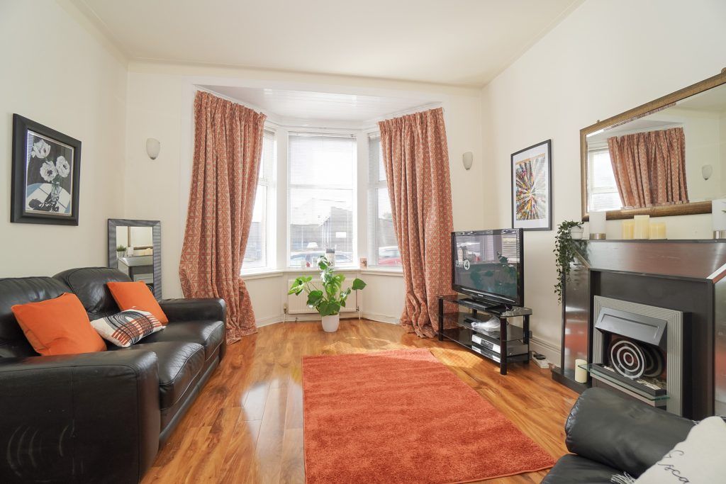 Property photo 3 of 18