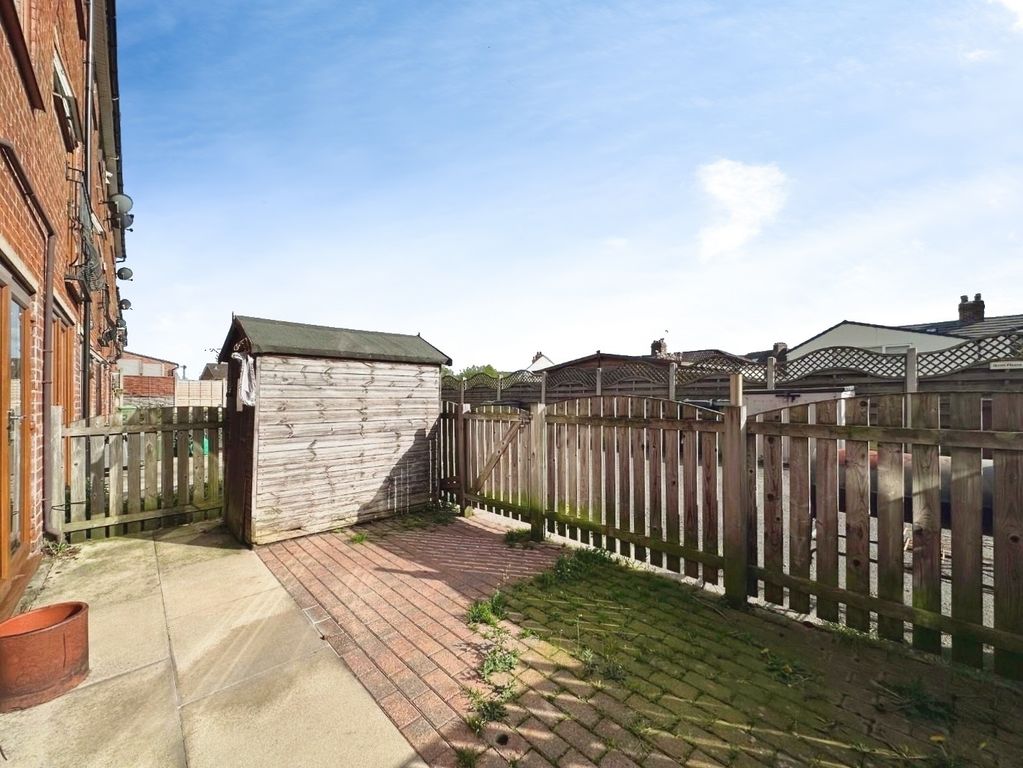 Additional image 9 of 2 bed flat for saleThe Gills, Otley LS21