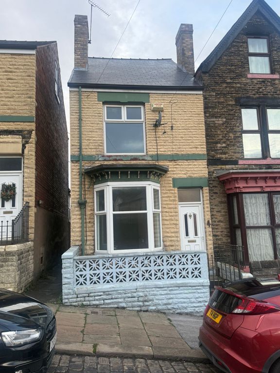 Property photo 1 of 11