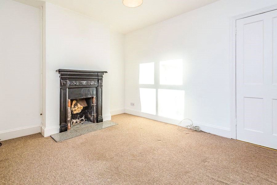 Property photo 3 of 8 Recep_Resized