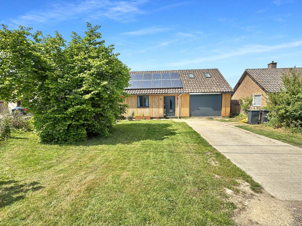 Property photo 3 of 26