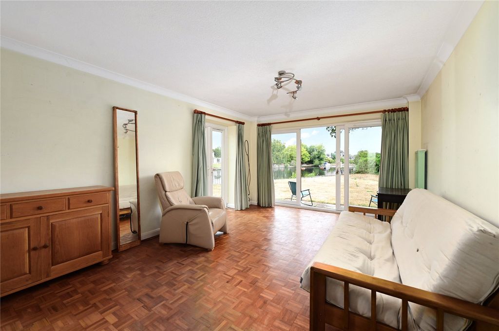 Property photo 2 of 12 Picture No. 08