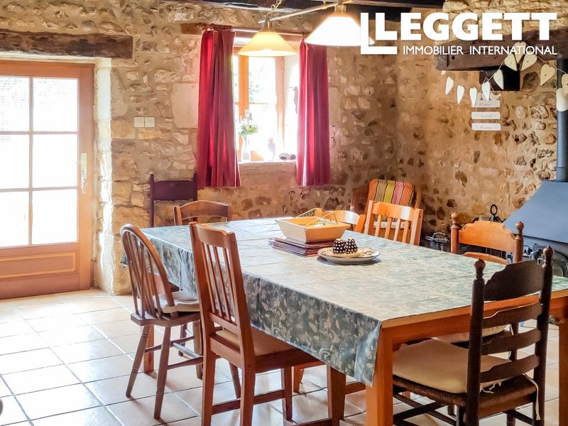 Property photo 2 of 10