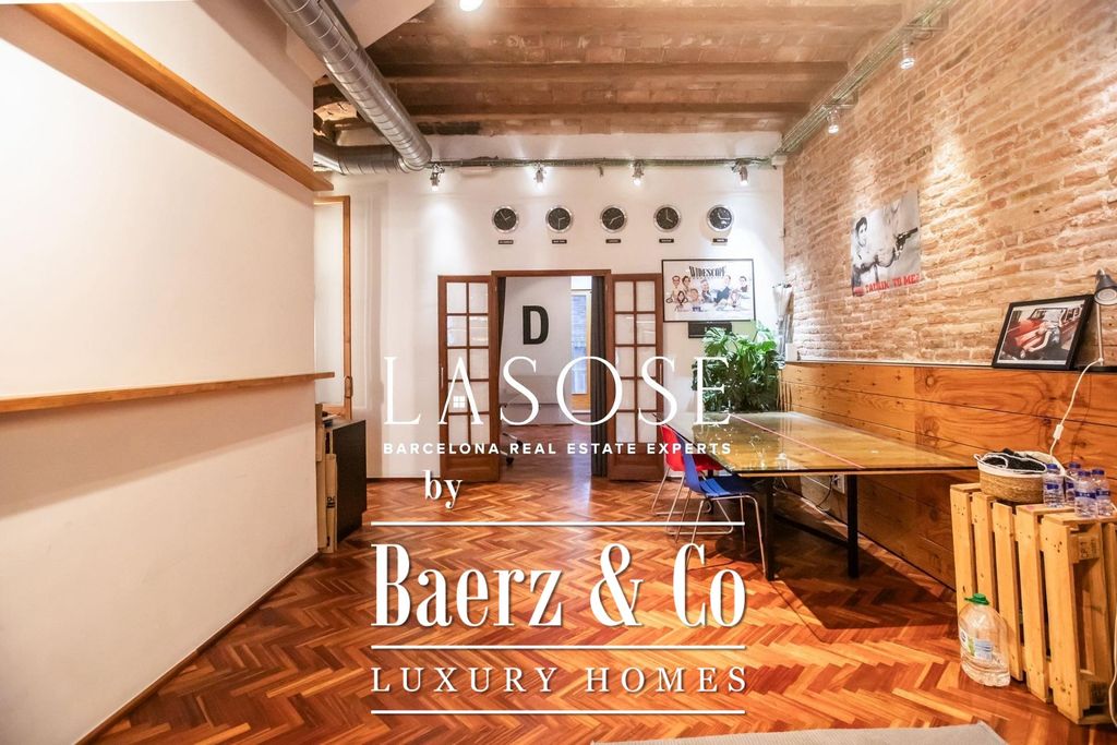 Property photo 2 of 41