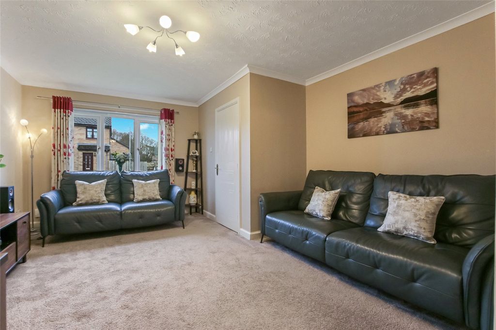 Property photo 3 of 21 Picture No. 24