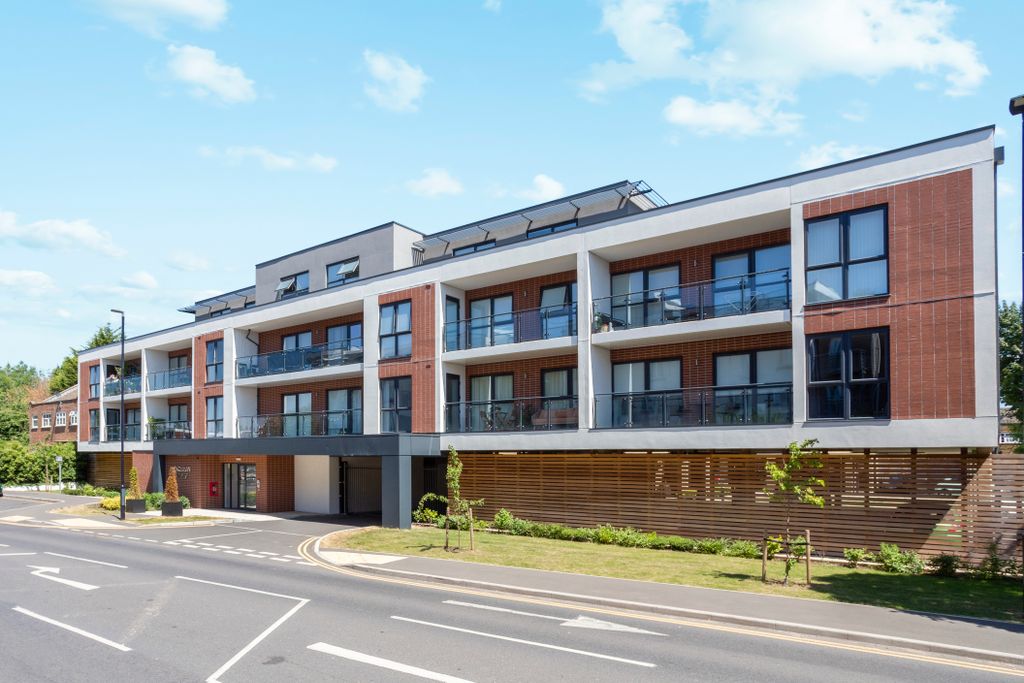 Property photo 1 of 9