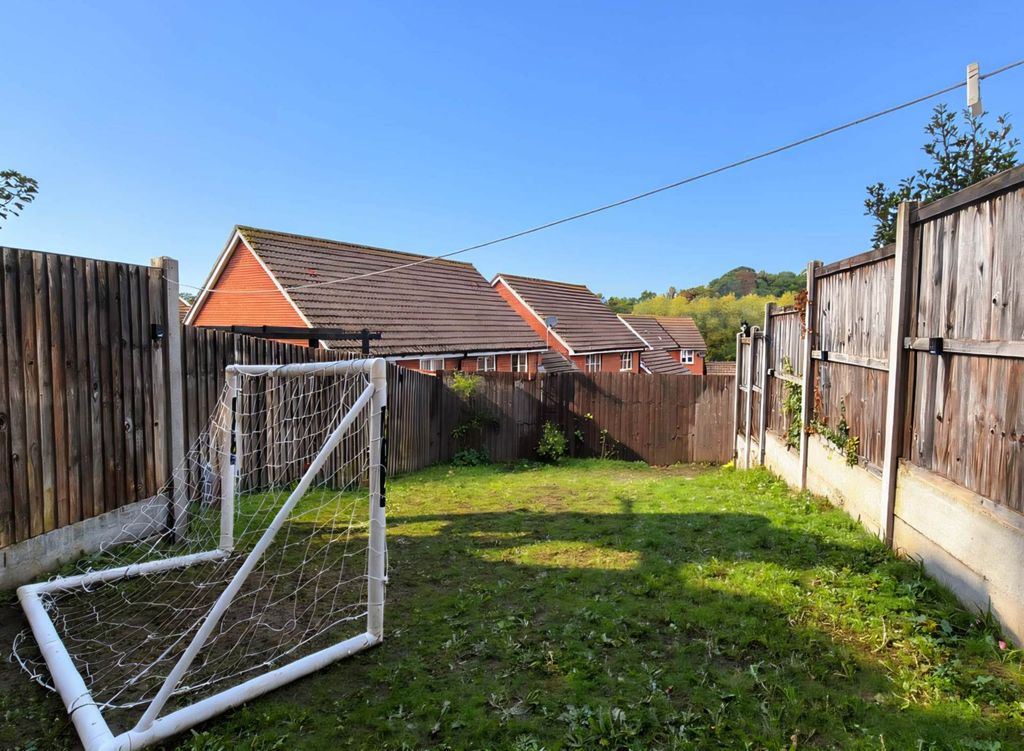 Property photo 2 of 14