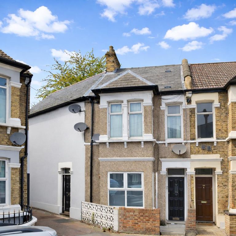 Property photo 1 of 11 Chatgpt Image Jan 22, 2026, 03_25_27 Pm.Png