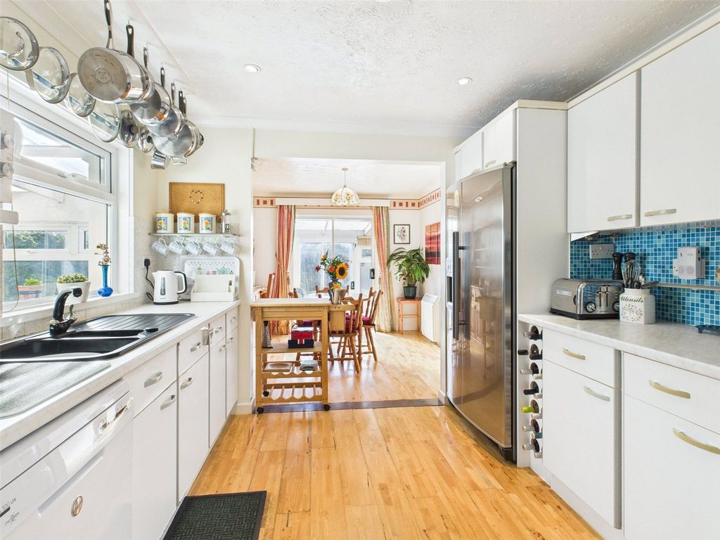 Property photo 3 of 20 Picture No. 14