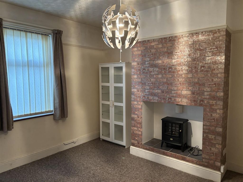 Property photo 3 of 16 Img_2319.Jpg