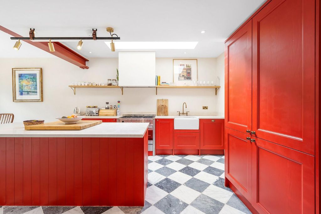 Property photo 1 of 22 Kitchen (3).Jpg