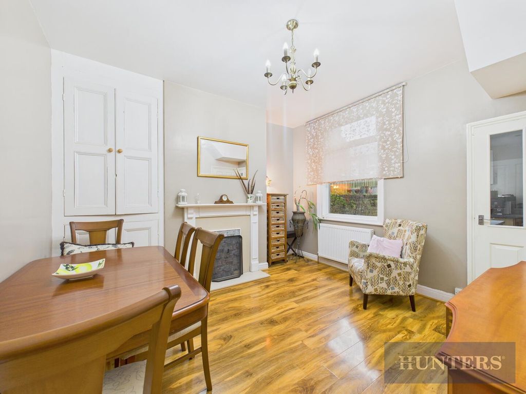 Property photo 3 of 10 Dining Room