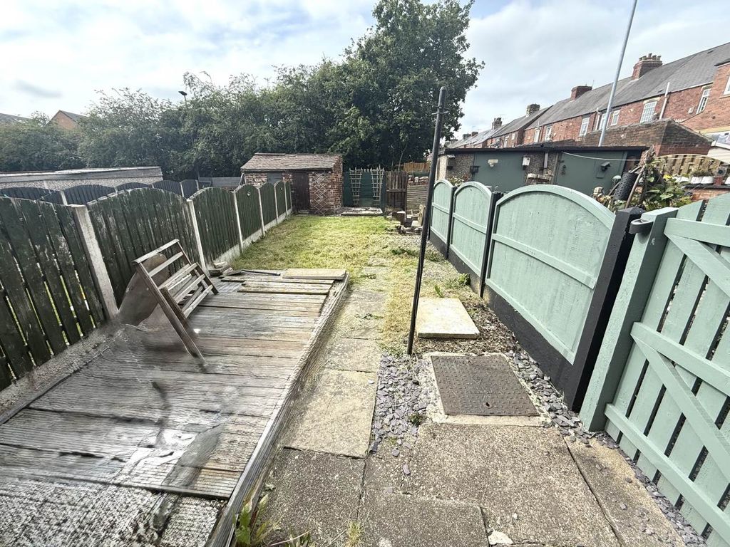 Property photo 3 of 4 Img_2828