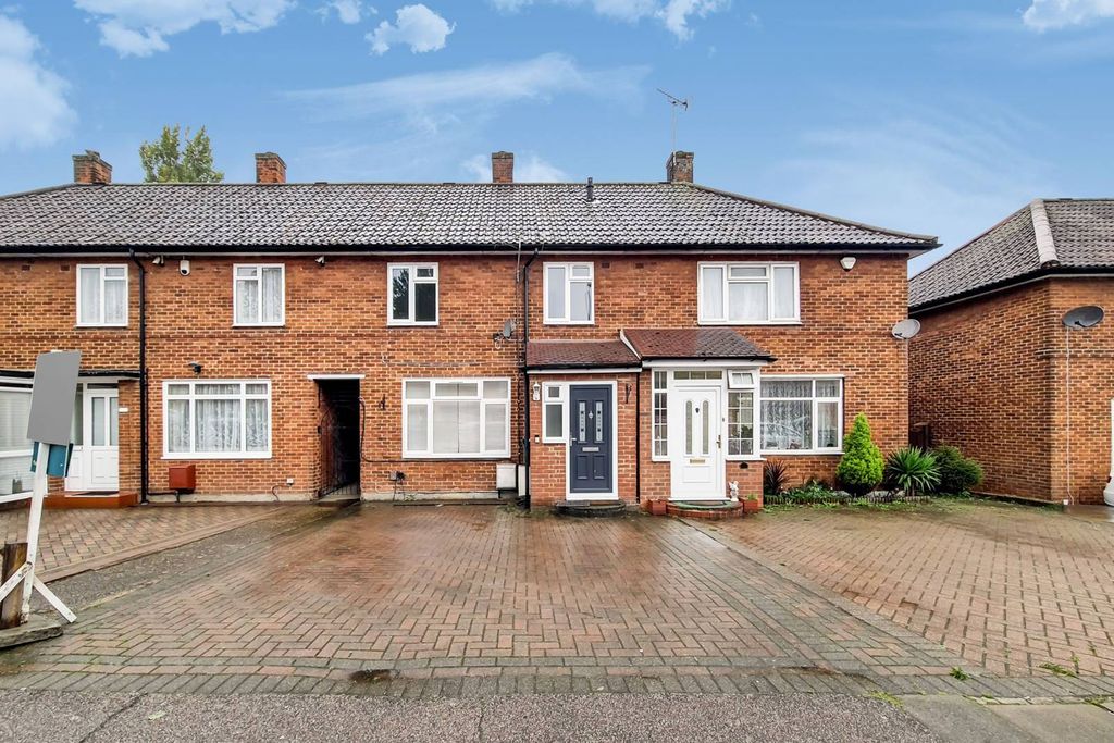 Property photo 2 of 14