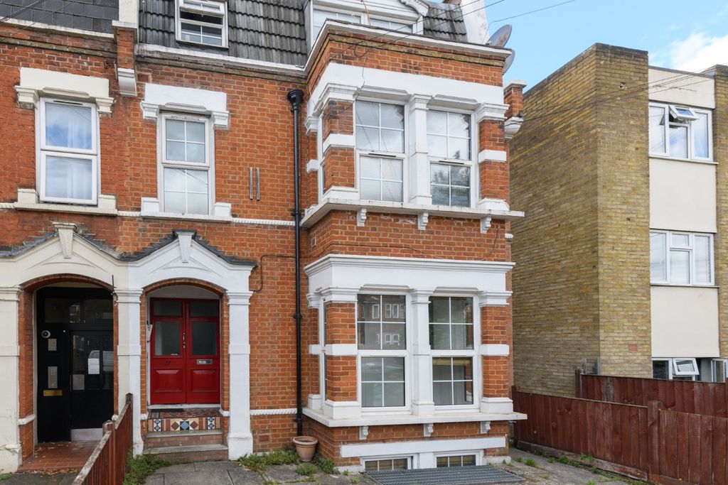 Property photo 1 of 18 5336630