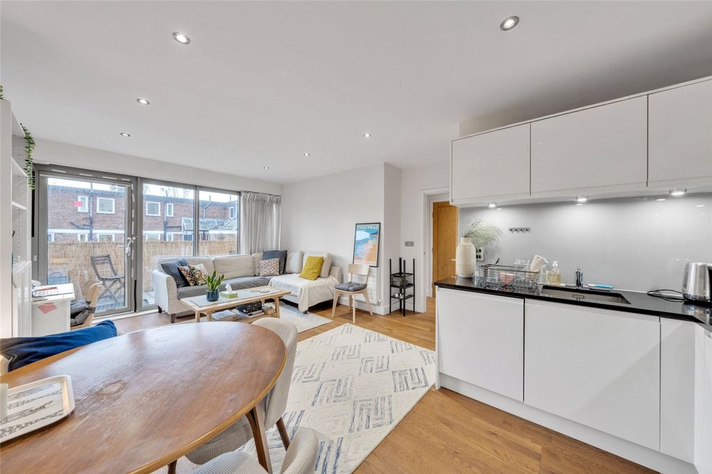 Property photo 1 of 8 Picture No. 05